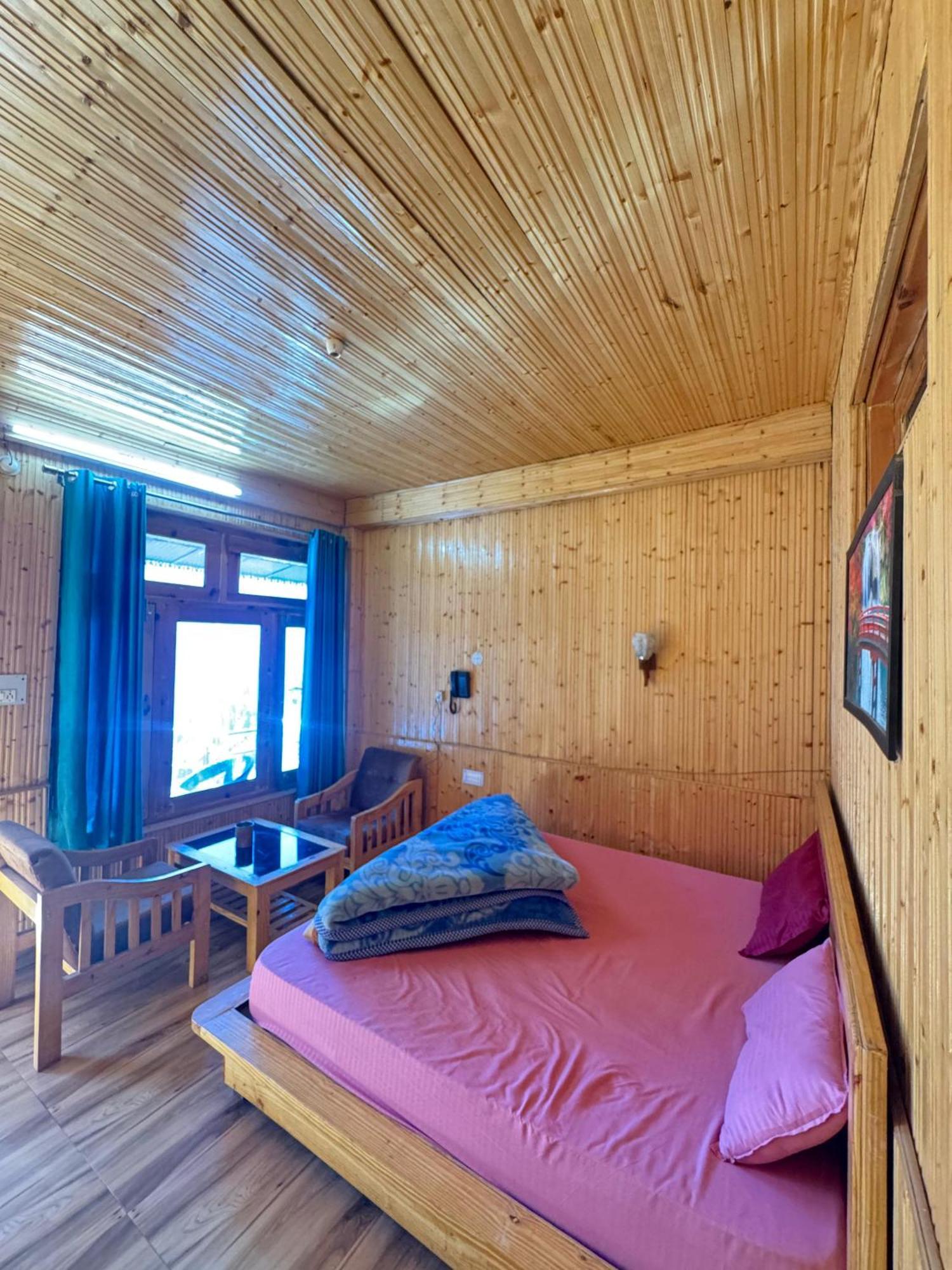 Hotel 19 Tosh المظهر الخارجي الصورة