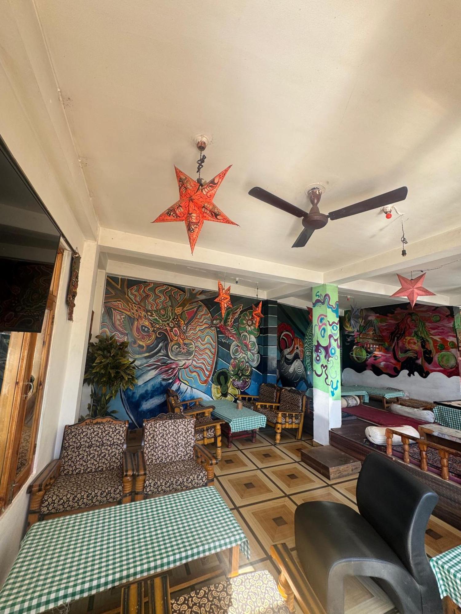 Hotel 19 Tosh المظهر الخارجي الصورة
