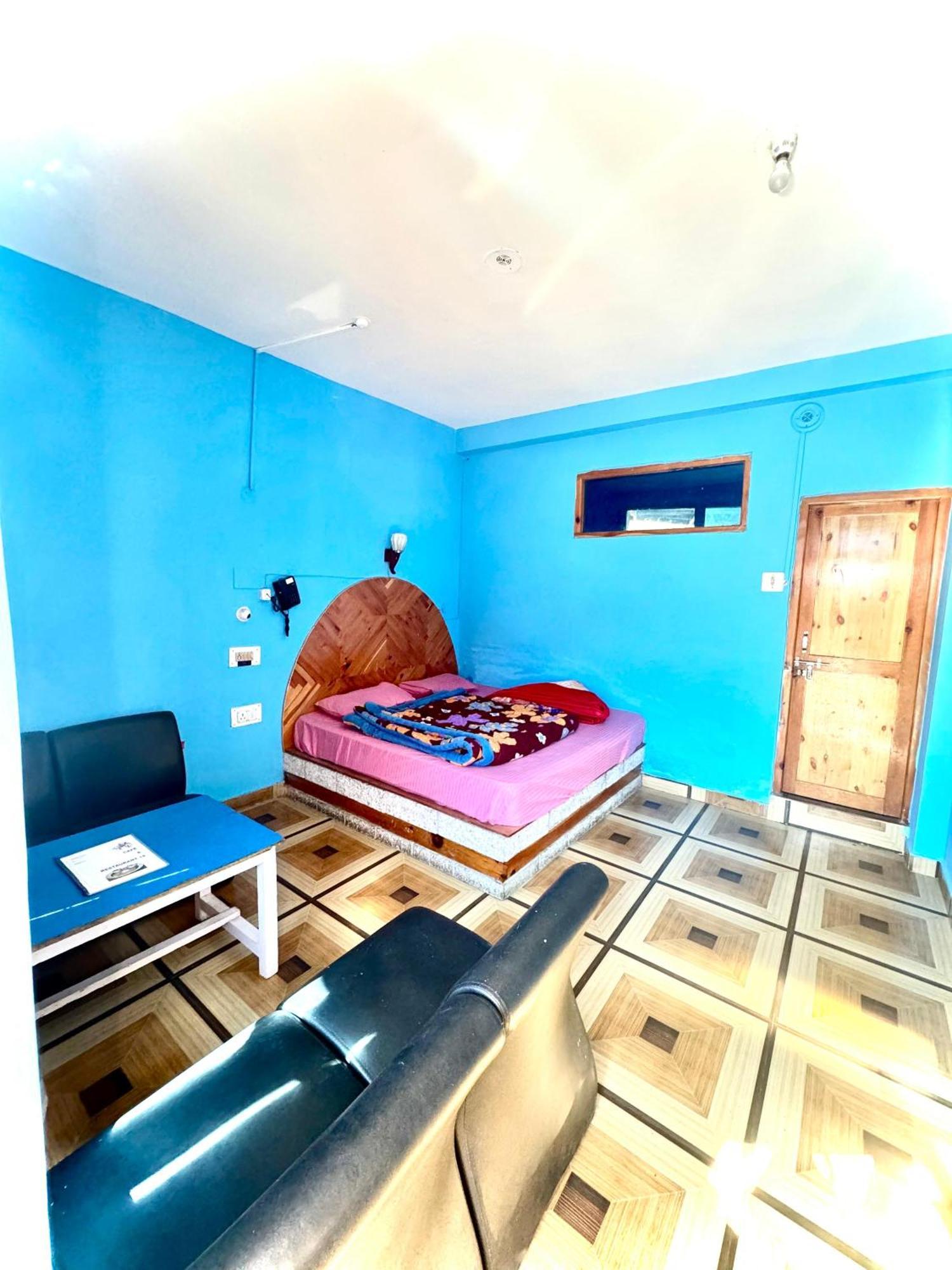 Hotel 19 Tosh المظهر الخارجي الصورة